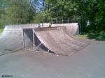 http://ride.hu/spots/bekes/bekes_skatepark/29.jpg