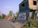 http://ride.hu/spots/budapest/budapest_gorzenal_skatepark/1426.jpg