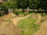 http://ride.hu/spots/dombovar/dombovar_grapehill_dirt/216.jpg